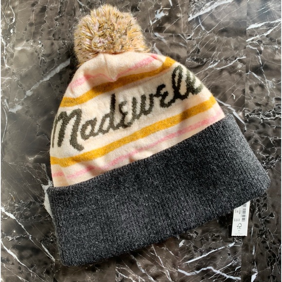 New Madewell Beanie Pom Pom Spellout Gray - Picture 4 of 7